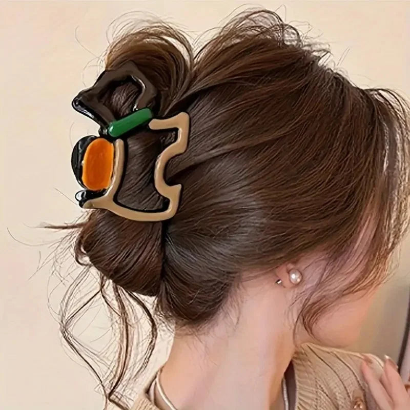 SHIREEN Elegant Wavy Hair Claw Clip Set (4 PCS)